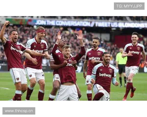 弗赖堡锋线状态回暖持续提升，连续进球佳绩引发广泛关注