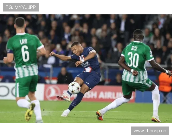 巴黎圣日耳曼中场硬度不足，近期比赛节奏掌控受限，对赛季表现产生影响